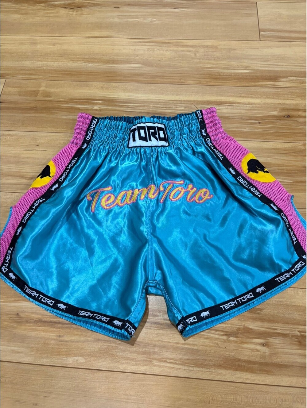 TEAM TORO Blue Satin Muay Thai Shorts Pink Mesh Trim Size XL